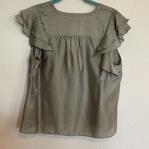 NWT Club Monaco Ruffle SLV Button Chemise in Sage - Picture 6 of 11